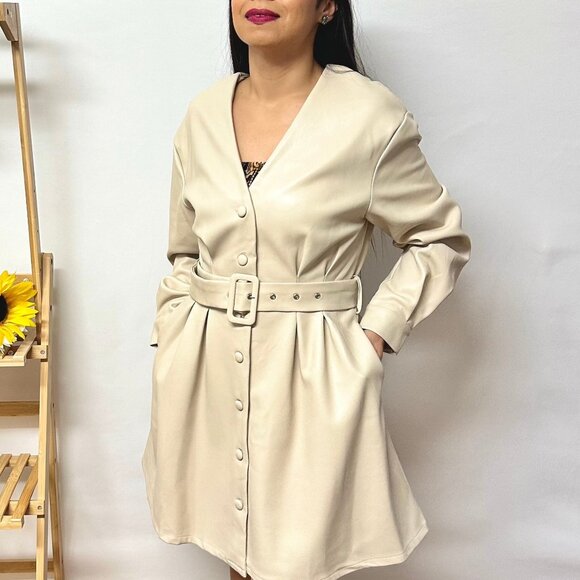 Pearl White Leather Coat - Picture 1 of 7